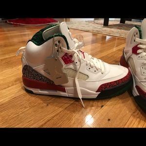 JORDANS SON OF MARS  MEN SIZE 10.5 BRAND NEW